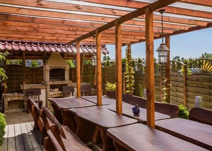 Enigma Pensión Dębki